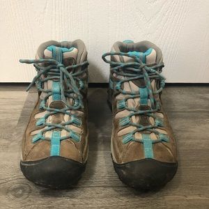 Keen Waterproof Women’s Hiking Boots